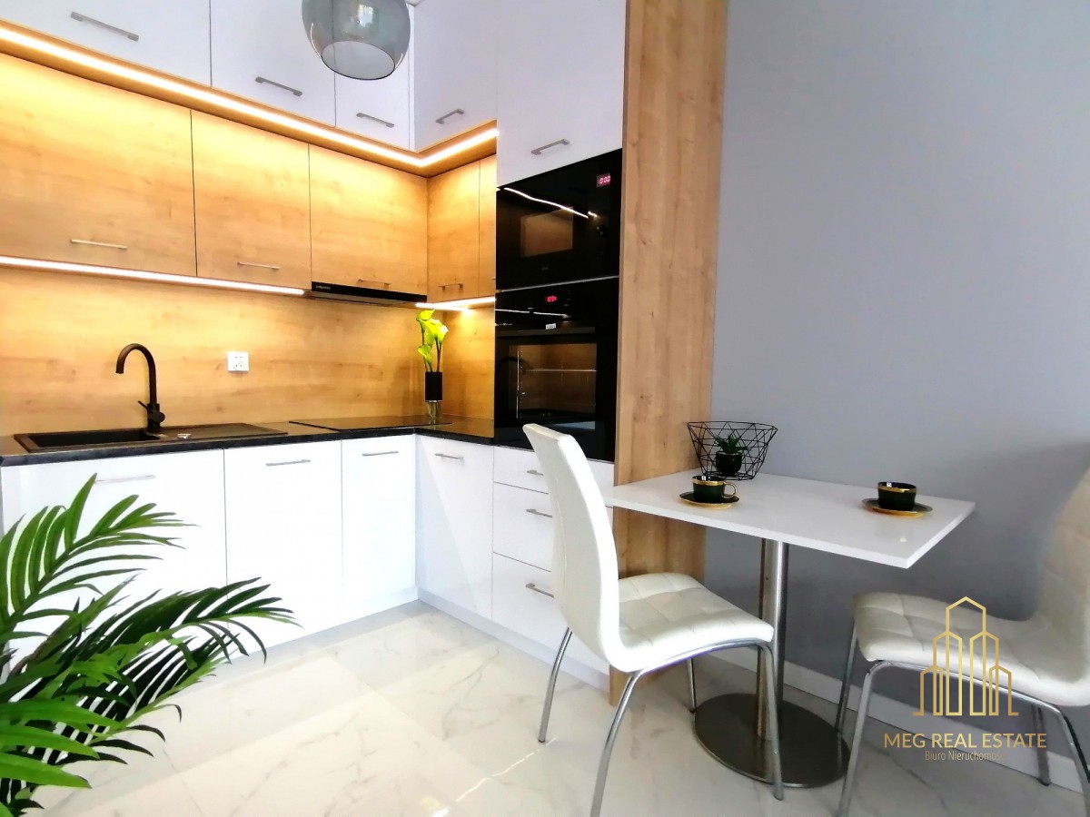 2 - POKOJE W APARTAMENTACH JAGIELLOŃSKICH !!! Białystok - zdjęcie 1