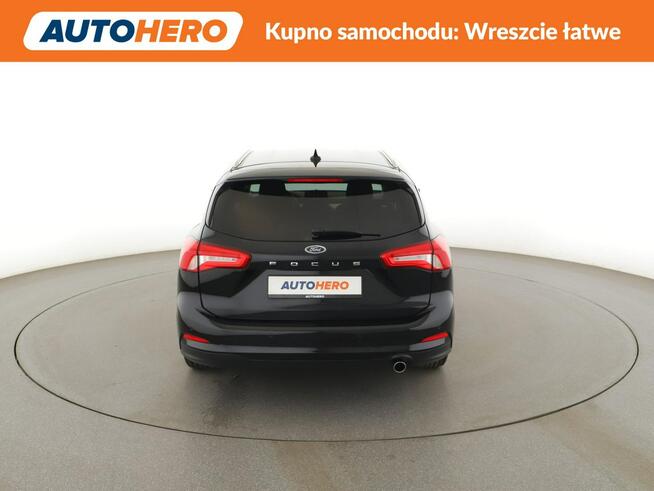 Ford Focus klimatyzacja navi grzane fotele czujniki parkowania Warszawa - zdjęcie 6