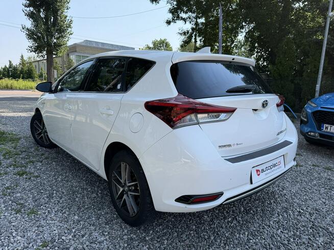 Toyota Auris 1.8 HSD 136KM  Serwisowany Kamera Ładny stan LIFT Otwock Mały - zdjęcie 5