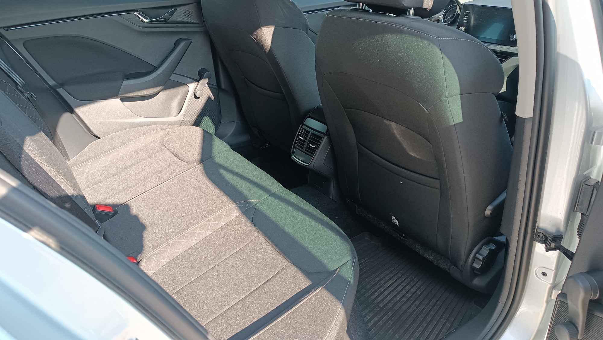 Skoda Scala 1.0 TSI Ambition, PL salon . vat 23, oryginał Płock - zdjęcie 9