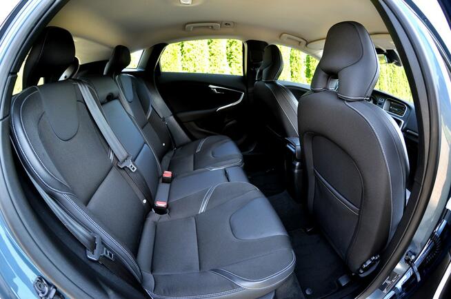 Volvo V40 1,6Hdi 115KM Digital Kamera Navi  Parktronik Płock - zdjęcie 12