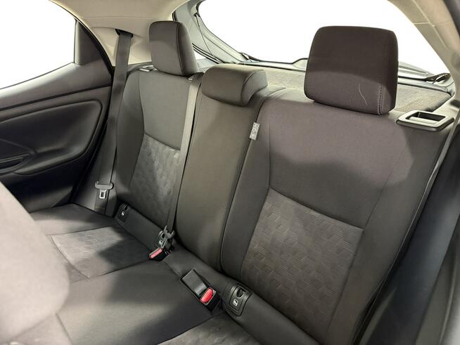Toyota Yaris 1.5 Comfort Warszawa - zdjęcie 12