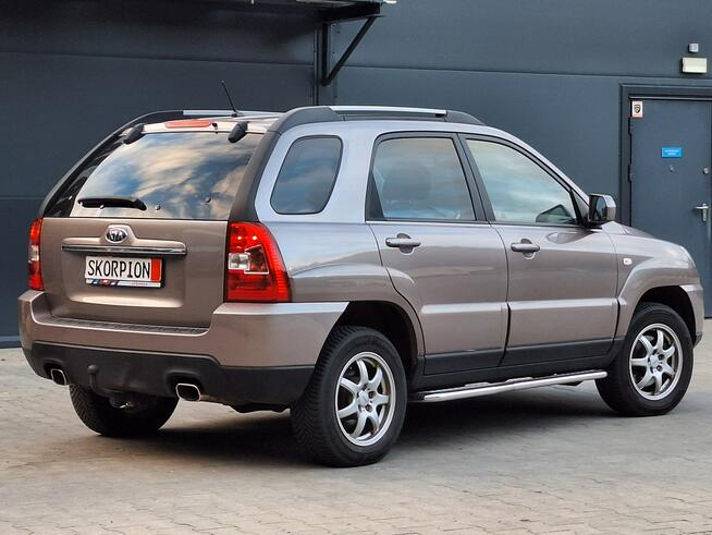 Kia Sportage * 4X4* BARDZO ŁADNA* 2.0benzyna* wersja ACTiVE* Olsztyn - zdjęcie 2