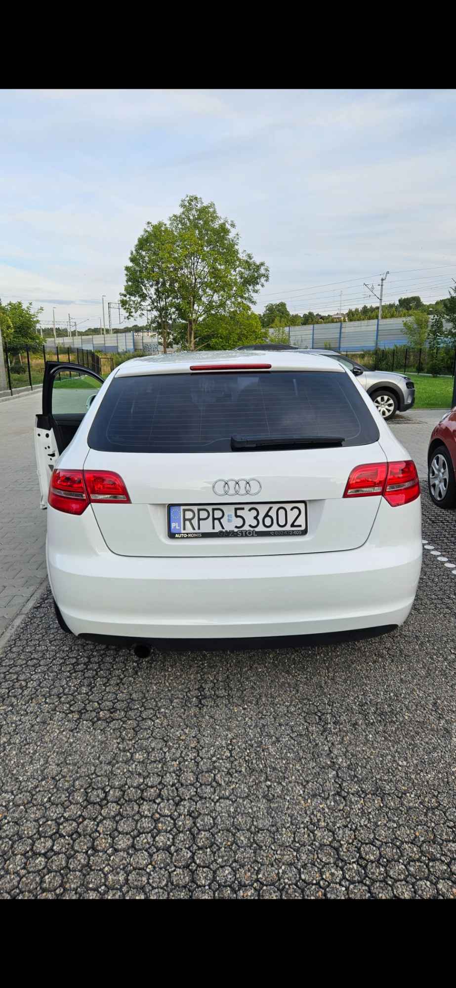 Sprzedam Audi A3 8P biała 2010 Bochnia - zdjęcie 6