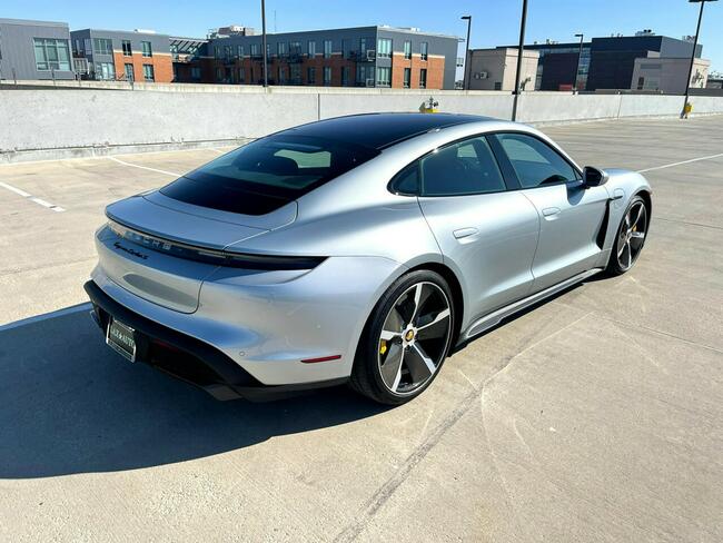 Porsche Taycan Turbo S automat Katowice - zdjęcie 4