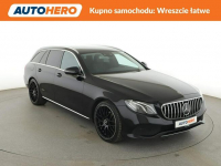 Mercedes E 220 automat, skóra, ledy, kamera, ambient, carplay Warszawa - zdjęcie 10