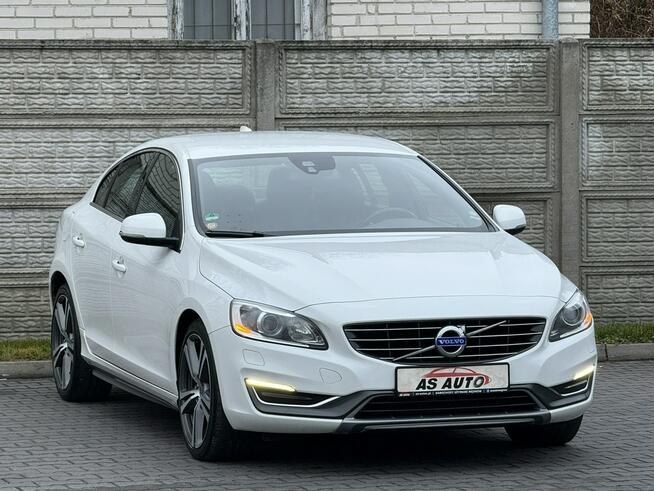 Volvo S60 2,0D3 136KM Lift/Ledy/Navi/Xenony/PDC/Serwisowany/Alu19 Węgrów - zdjęcie 2