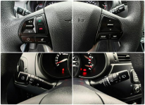 Kia Rio niski przebieg stan bdb Zarejestrowany klima gotowy Sosnowiec - zdjęcie 9