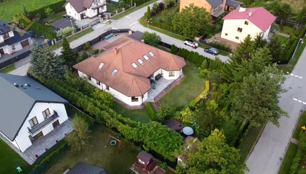 Na sprzedaż przestronny dom jednorodzinny Sochaczew - zdjęcie 2