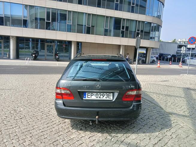 Komfortowy Mercedes E270 Kombi Avantgarde - 2004 rok Warszawa - zdjęcie 5