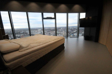 4pok, 155met, Sky Tower KOMÓRKA/GARAŻ/2013 (Wrocław) Krzyki - zdjęcie 5