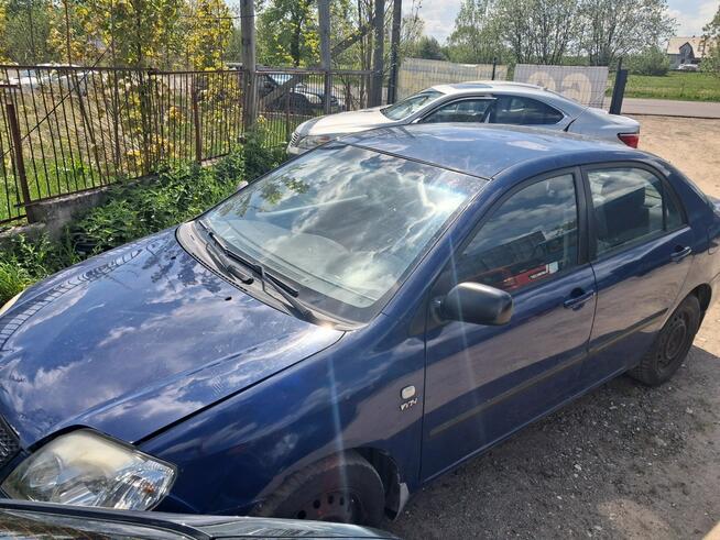 Corolla 1.6 sedan bez klimy puka panewka Fasty - zdjęcie 3
