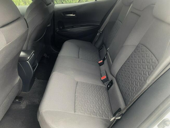 Toyota Corolla Spala poniżej 5 litrów na 100 kilometrów! Poznań - zdjęcie 4