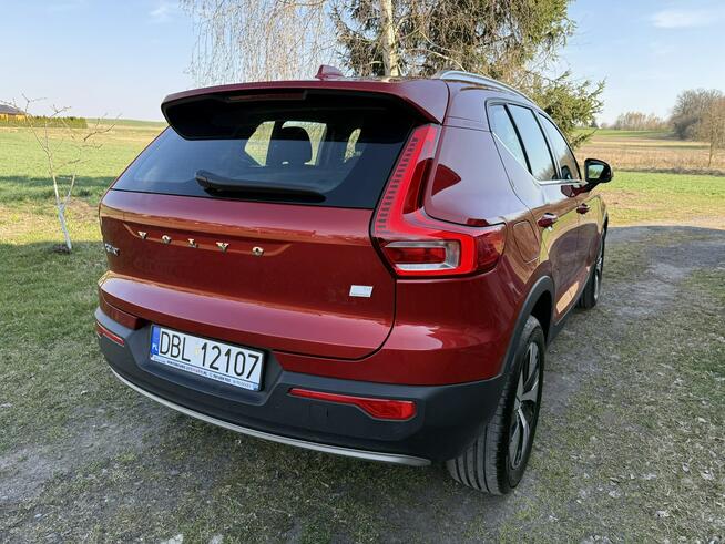 Volvo XC 40 211KM T4 Recharge Plug-IN Momentum Kamera KeyLess Zadbany Ocice - zdjęcie 8