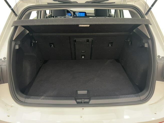 Volkswagen Golf VIII 1.0 eTSI Life DSG Hatchback Warszawa - zdjęcie 11