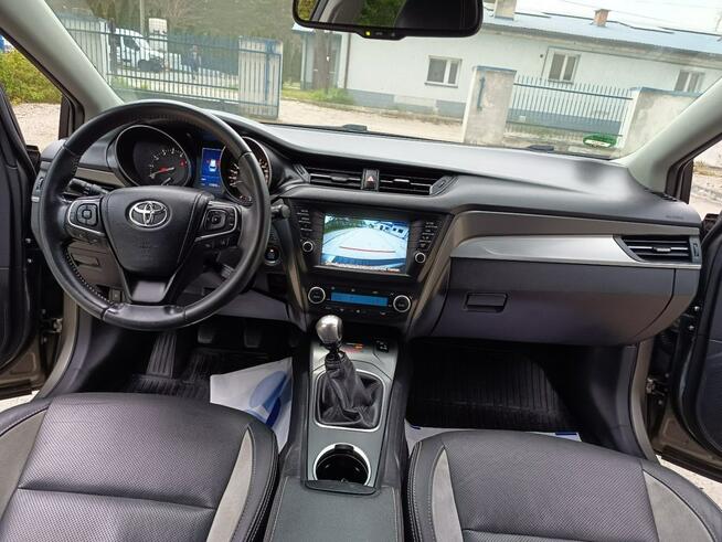 Toyota Avensis Bezwypadkowy, biksenon, skóra, stan BDB Janów Lubelski - zdjęcie 7