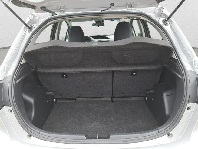 Toyota Yaris Ekonomiczny hatchback do miasta ! Stalowa Wola - zdjęcie 12
