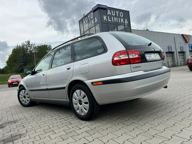 Volvo V40 ZAMIEŃ swoje auto lub zostaw w rozliczeniu Siemianowice Śląskie - zdjęcie 3