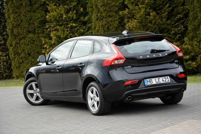 Volvo V40 Xenon Ledy Virtual Zegary Parktronik ASO Alu16 Nowe Opony Ostrów Mazowiecka - zdjęcie 6