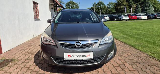 Opel Astra Sports Tourer AUTOMAT-GRZANA KIEROWNICA-FOTELE Paproć - zdjęcie 2