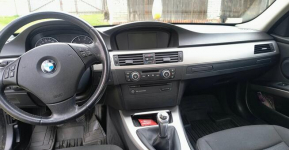 BMW 318i Benzyna Będzin - zdjęcie 8