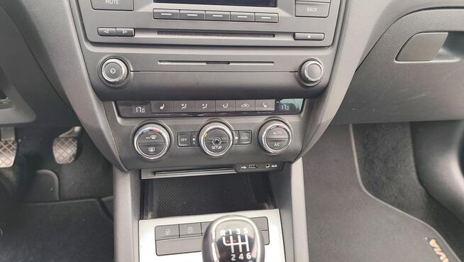 Škoda Octavia 1,2 TSI 105 KM 172 tys.km/Alu /Klimatronik/B.ładny Szczecin - zdjęcie 12