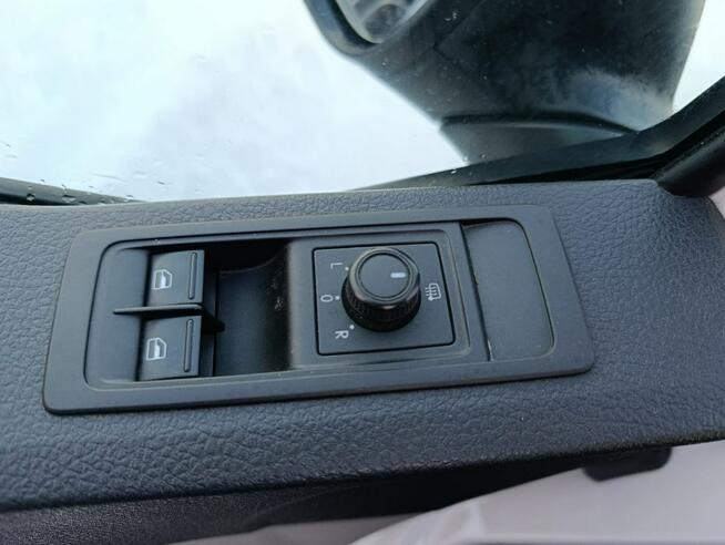 Volkswagen Transporter 9osób fv23 Otwock - zdjęcie 9
