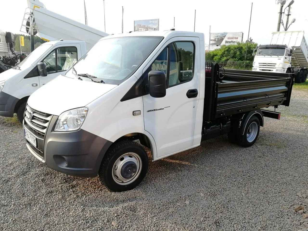 Wywrotka 3.5t - 4x2 Głogoczów - zdjęcie 11