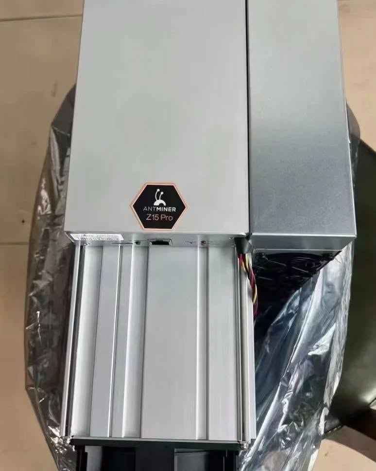 Koparka BITMAIN Antminer Z15 Pro 860 kSols 2780 W z Wasielewko - zdjęcie 3