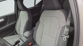 Volvo XC 40 Core aut ! Z Polskiego Salonu ! Faktura VAT ! Warszawa - zdjęcie 11