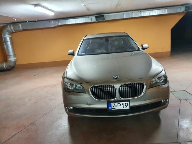Sprzedam lub zamienię BMW750 LI 2009r z Japonii 49tys km Bydgoszcz - zdjęcie 8