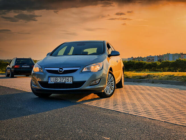 Opel Astra J 2011 - nowy rozrząd, sprzęgło itp Kraśnik - zdjęcie 2