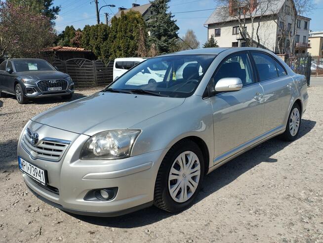 Toyota Avensis 2.0d4d 126kM Navi Hak Długie Opłaty Warszawa - zdjęcie 3