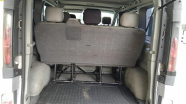 Renault Trafic 2.5 diesel 2005r klima Szczecin - zdjęcie 8