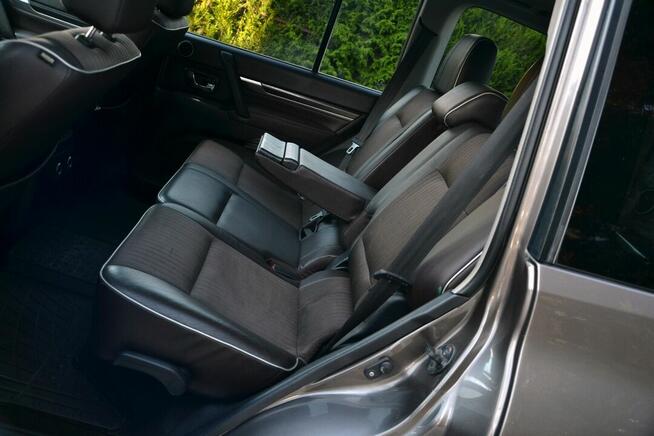 Pajero SALON PL 4X4 Automat Navi Tempomat Szyberdach Xenon Płock - zdjęcie 7