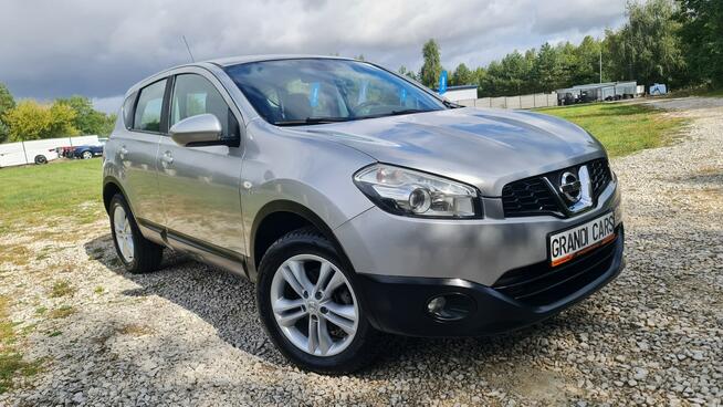 Nissan Qashqai 1.6 16v # Climatronic # Parktronic # Super Stan ! Chmielnik - zdjęcie 3