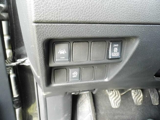 Nissan Qashqai 1,6  4x4 salon polska Łódź - zdjęcie 9