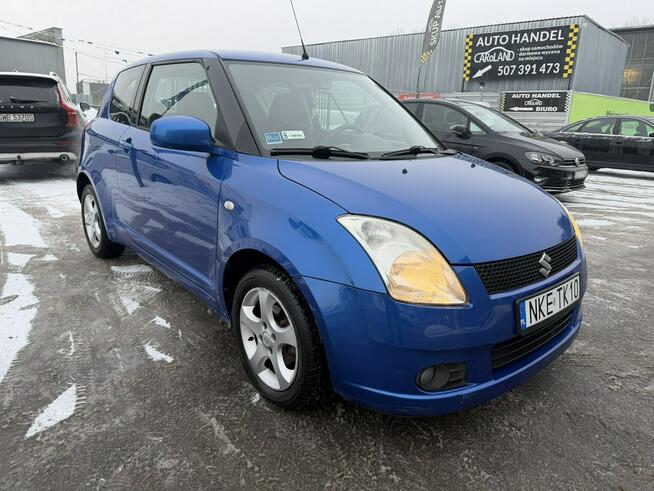 Suzuki Swift 1,3 benzyna z klimatyzacją i tempomatem Rumia - zdjęcie 2