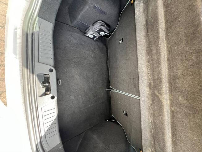 Ford Fiesta Słupsk - zdjęcie 9