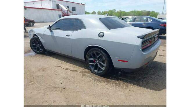 Dodge Challenger 5.7 HEMI / automat / niski przebieg Wrocław - zdjęcie 6