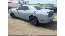 Dodge Challenger 5.7 HEMI / automat / niski przebieg Wrocław - zdjęcie 6