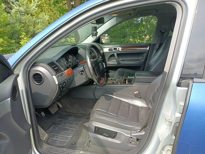Volkswagen Touareg 3.2 V6 b+g 220km 02r 4x4 automat Tarnów - zdjęcie 5