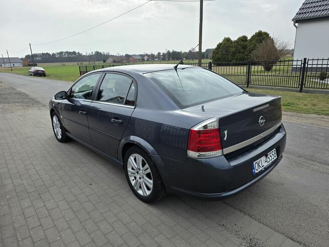 Sprzedam Opel Vectra C z 2005 roku z silnikiem 2.2 benzyna Jełowa - zdjęcie 3