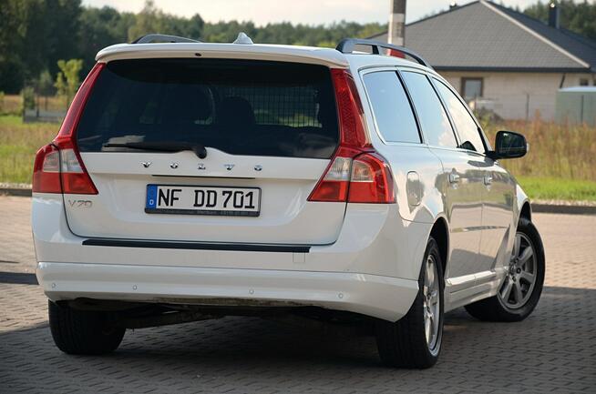 Volvo V70 2,0*d5*163KM*Xenon*Niemcy*PDC*Super Stan Ostrów Mazowiecka - zdjęcie 10
