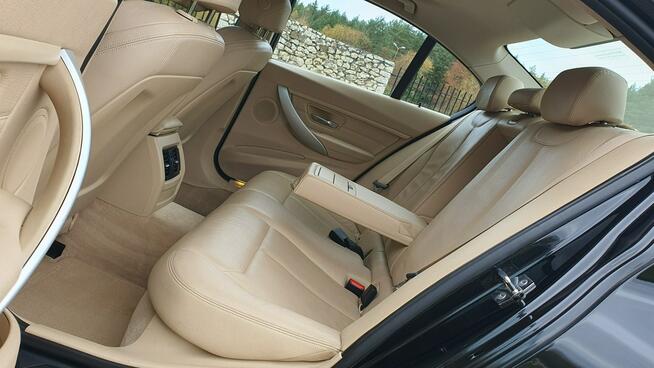 320i 184KM # BiXenon # LED # Duża Navi # Climatronic # PDC # Skóra !!! Chmielnik - zdjęcie 8