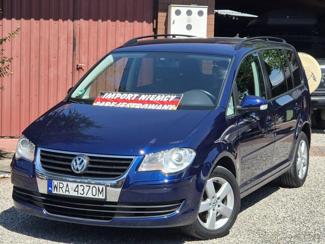 Volkswagen Touran 1.6B MPI 102KM. 2009r Lift, Oryginał Lakier Radom - zdjęcie 1