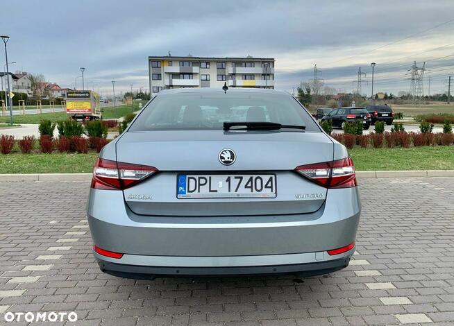 Skoda Superb 2.0 TDI L&amp;K DSG Sobin - zdjęcie 9