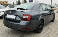 Škoda Octavia Style 1.5TSI 150KM 2019 Bezwypadkowy Serwis ASO Kielce - zdjęcie 3