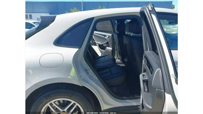 Porsche Macan 4x4 / bogate wyposażenie / niski przebieg Warszawa - zdjęcie 10