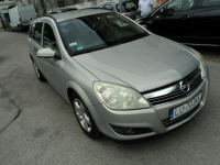 Opel Astra Caravan sprzedam ładnegoOPLA ASTRE Z 2007R 1,6 B+GAZ 105KM Lublin - zdjęcie 6